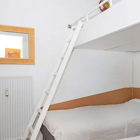 Viii Apartment